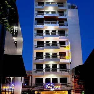 3* Hotel Full House